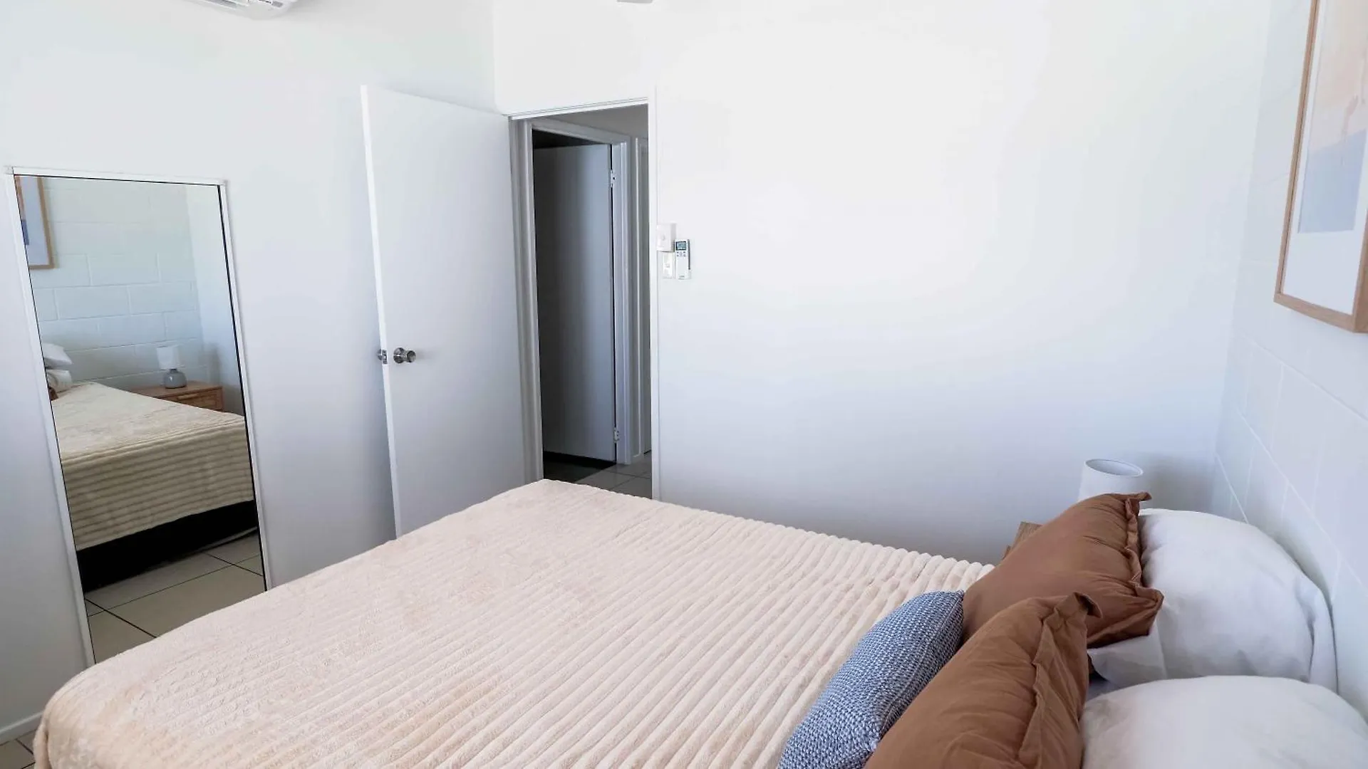 Coral Esplanade Escape Apartment Cannonvale