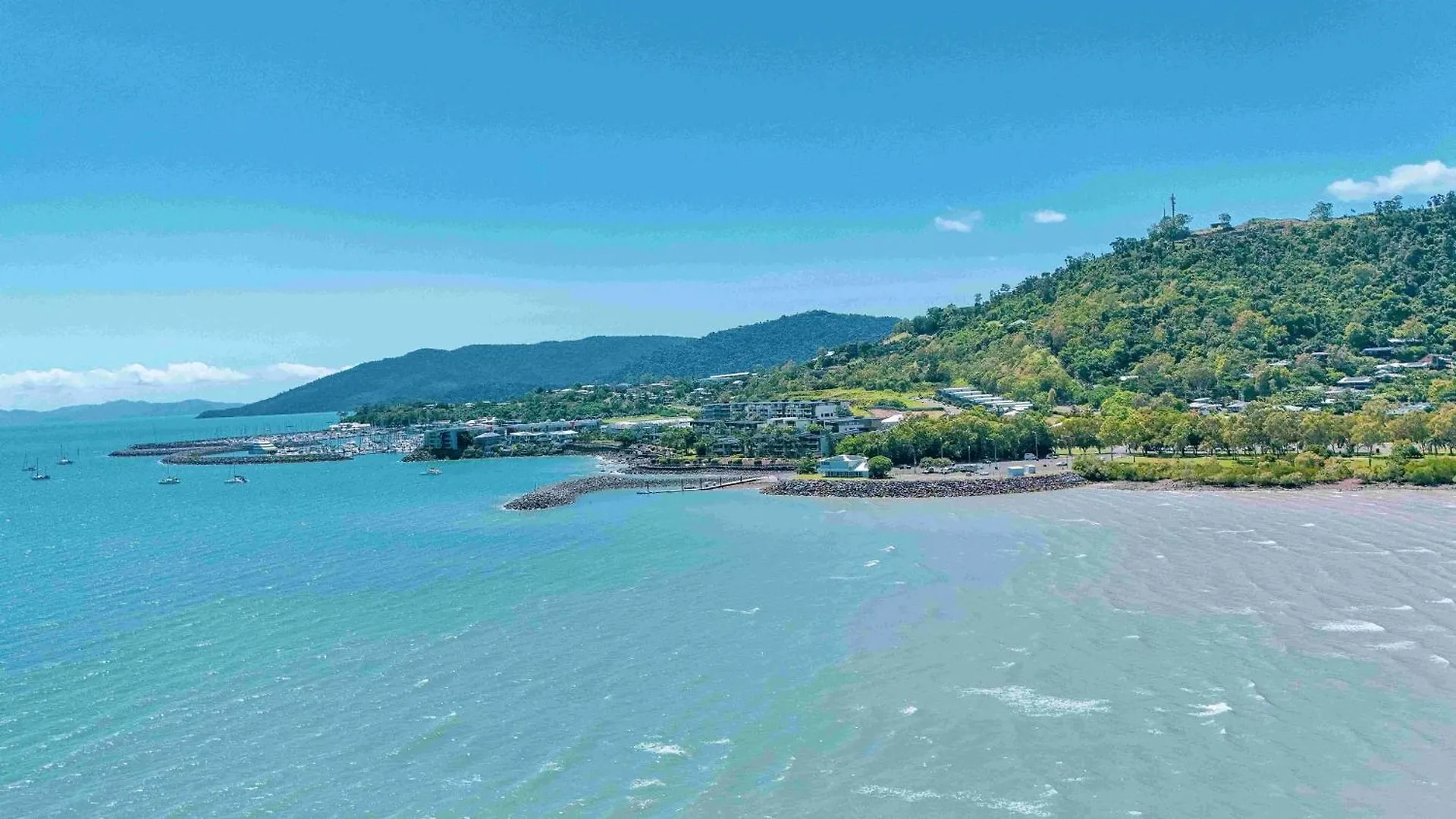 Coral Esplanade Escape Apartment Cannonvale